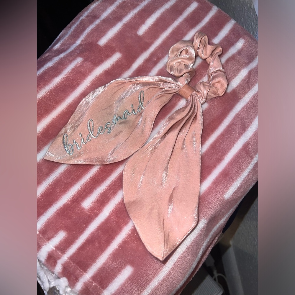 BRIDESMAID scrunchie 🪩💖👯‍♀️